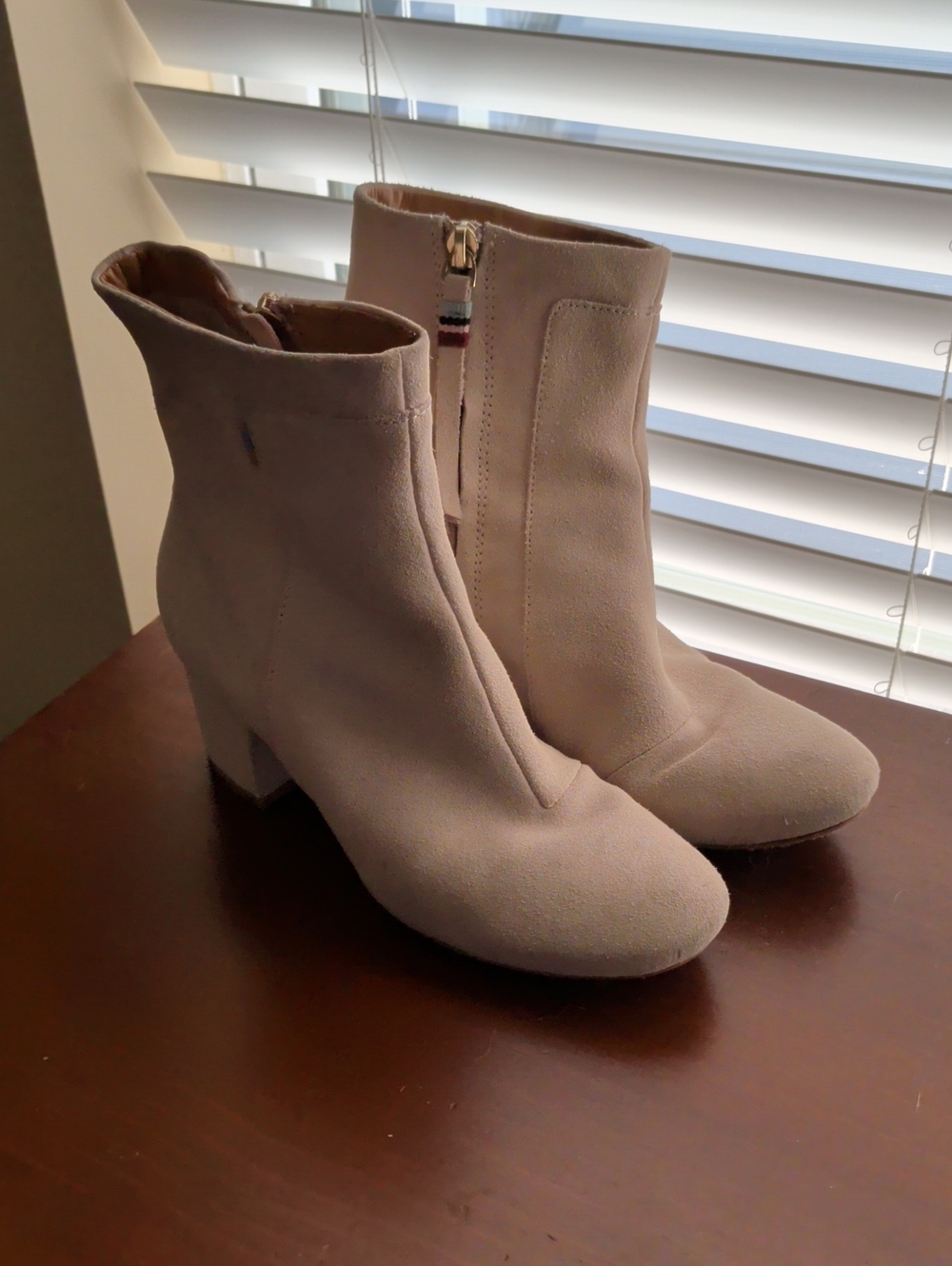 Toms Beige Suede Ankle Booties with Block Heel - Size 7.5